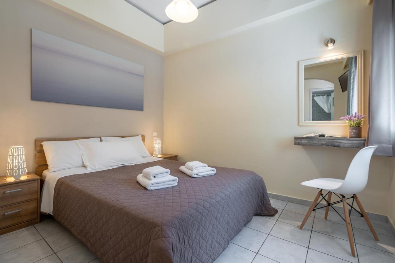 Geana Apartments Chrissi Akti Chania Exterior foto