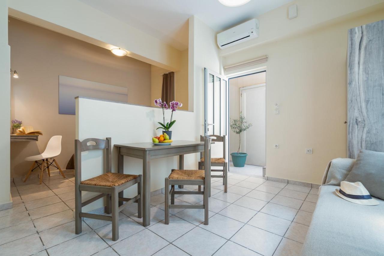 Geana Apartments Chrissi Akti Chania Exterior foto