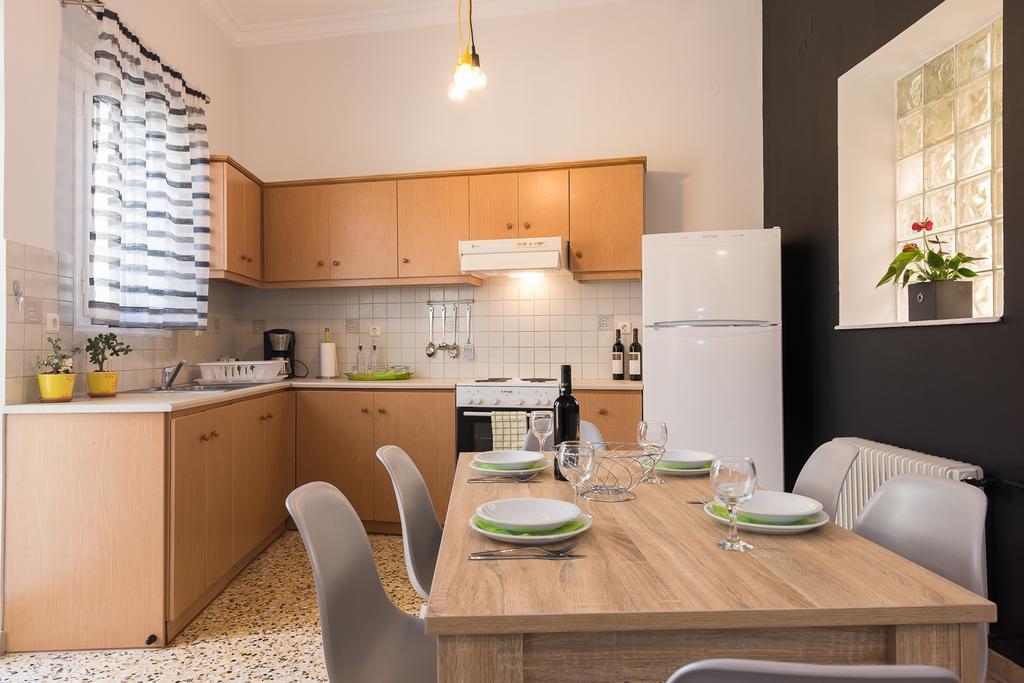 Geana Apartments Chrissi Akti Chania Exterior foto